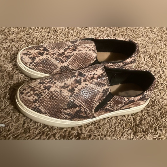 H&M Faux Snakeskin Slip Ons - Picture 2 of 4